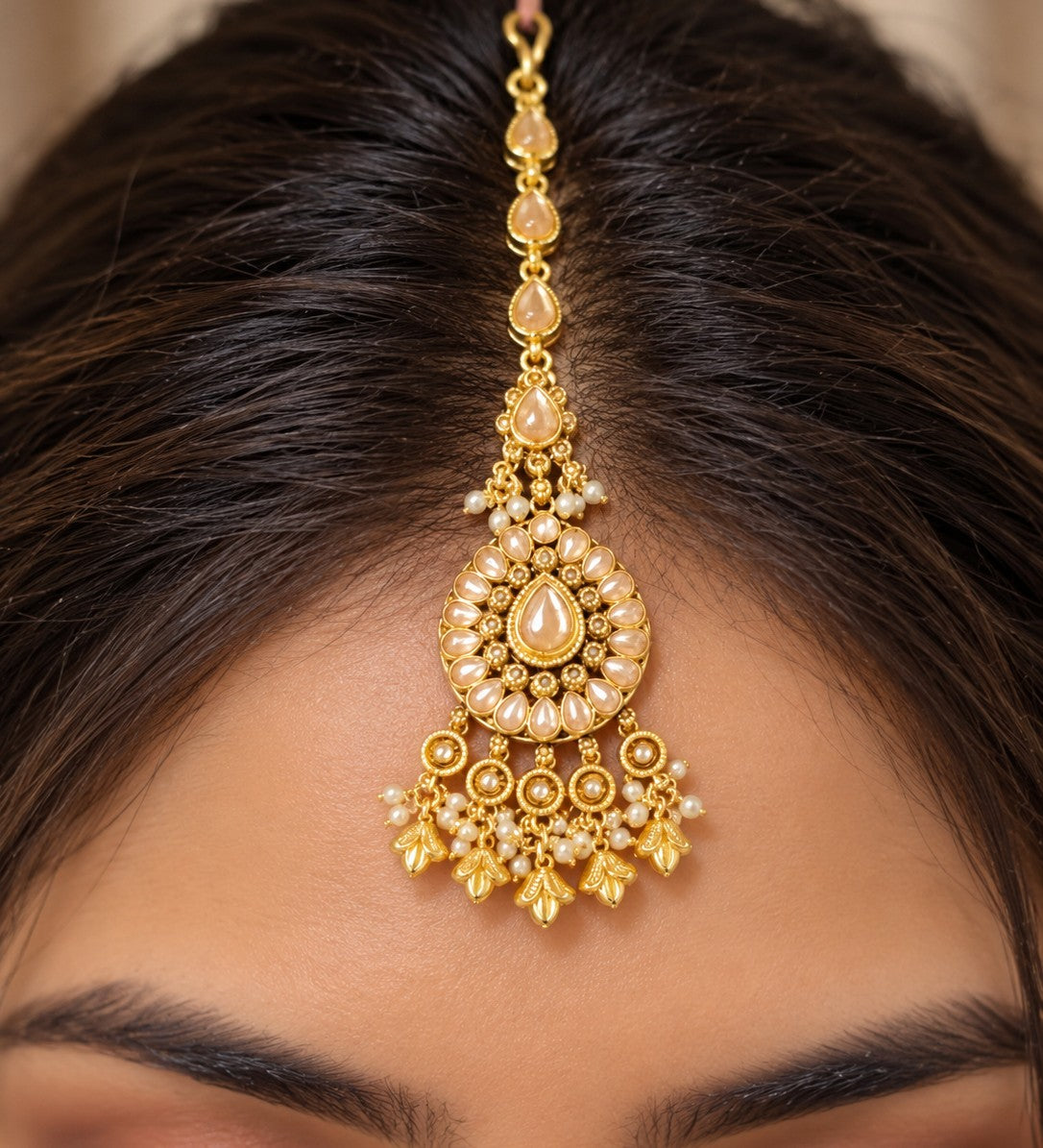 Meenakari Teardrop Kundan Maang Tikka